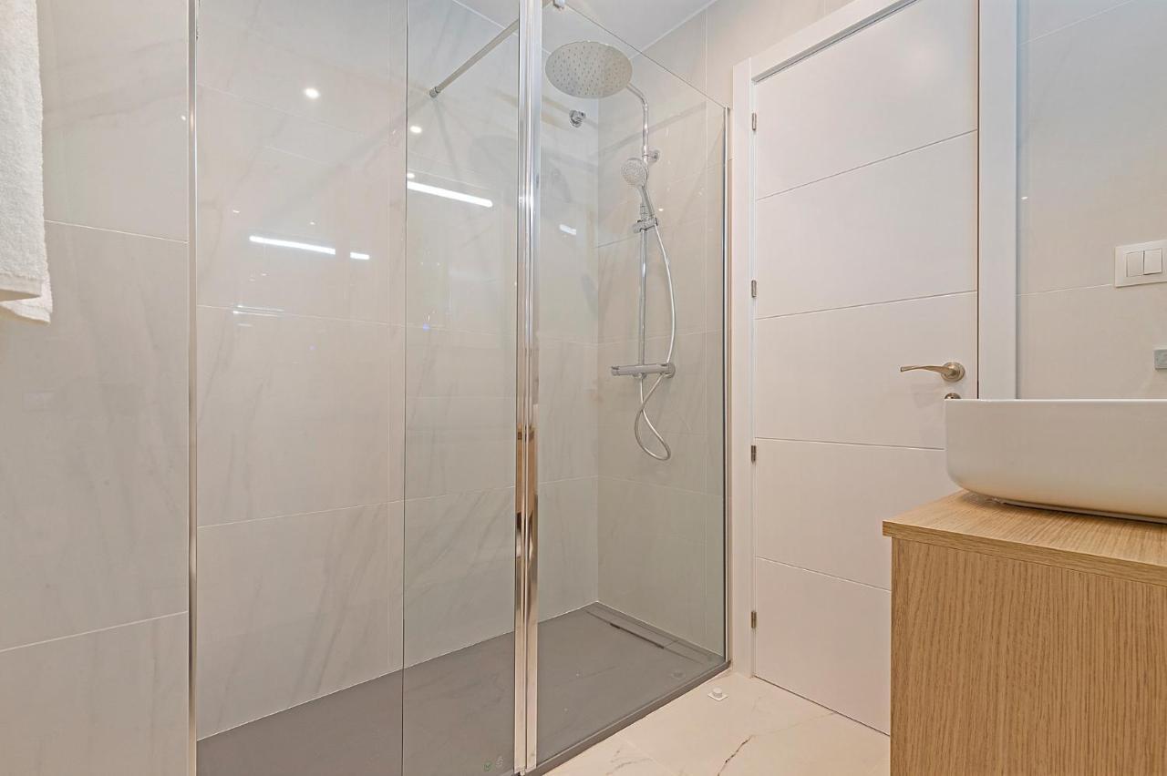Divina Home Apartments Ла-Кала-де-Михас Экстерьер фото