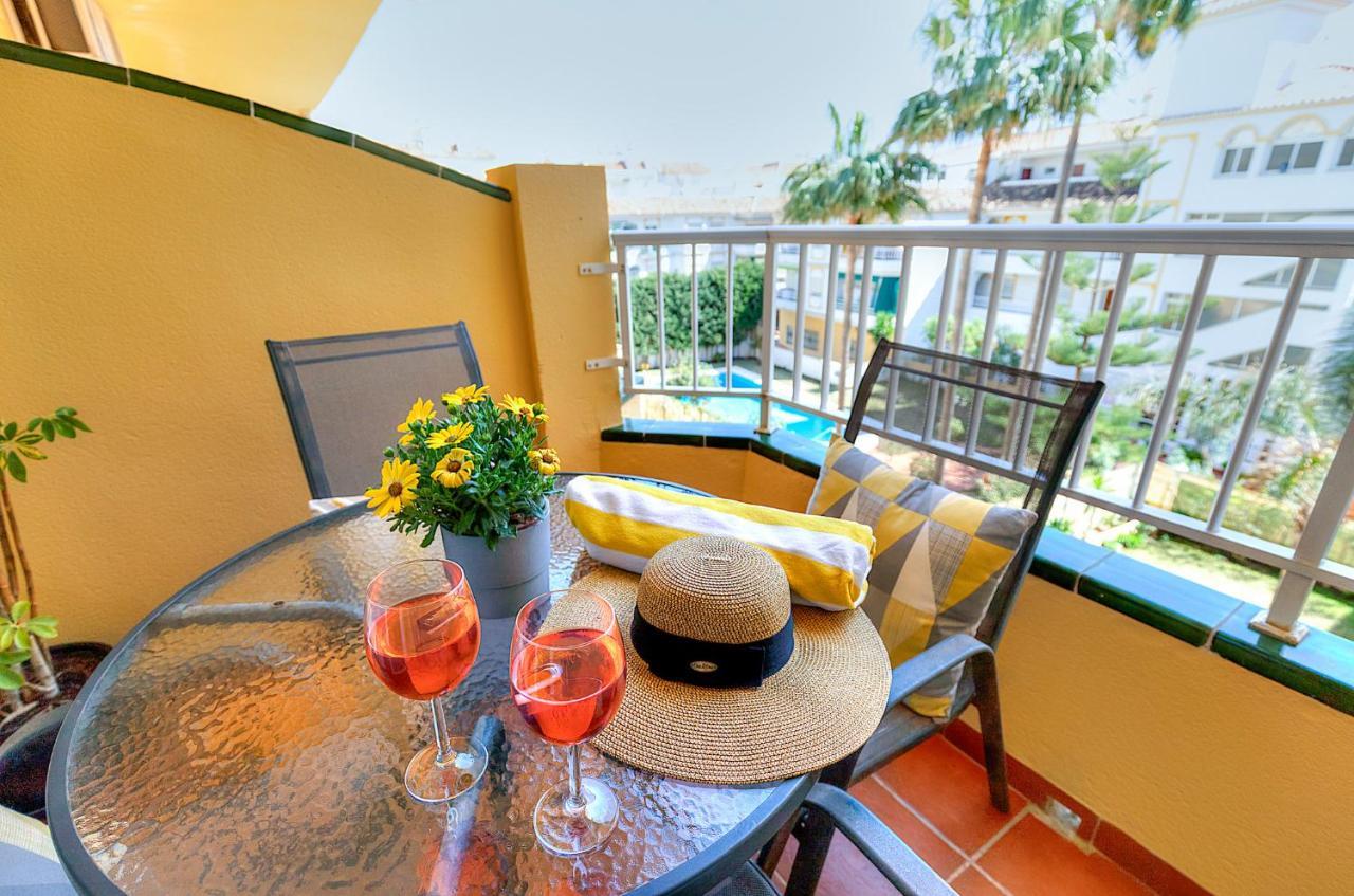 Divina Home Apartments Ла-Кала-де-Михас Экстерьер фото