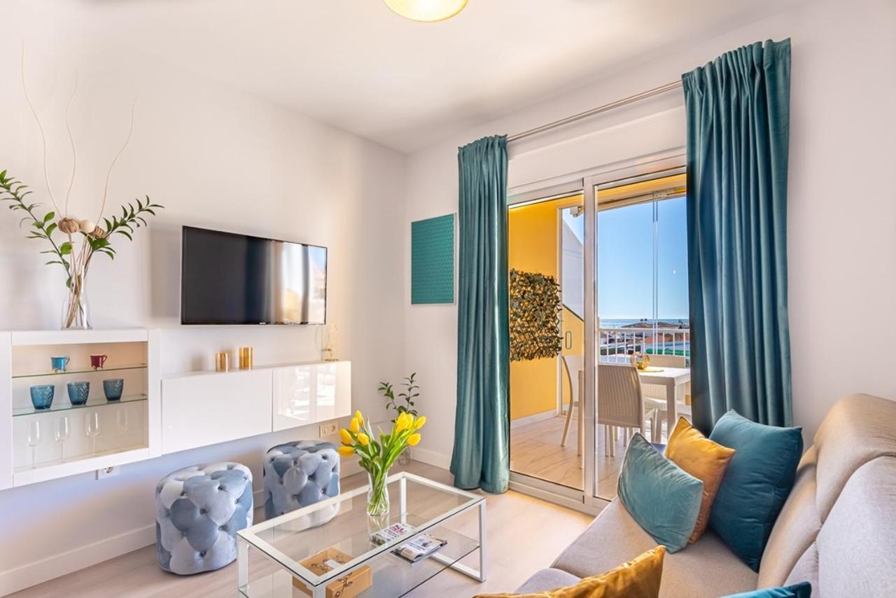 Divina Home Apartments Ла-Кала-де-Михас Экстерьер фото