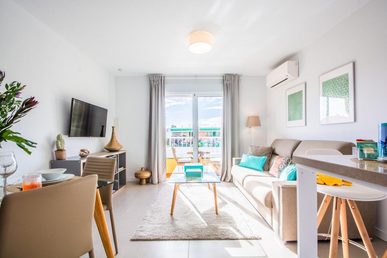 Divina Home Apartments Ла-Кала-де-Михас Экстерьер фото