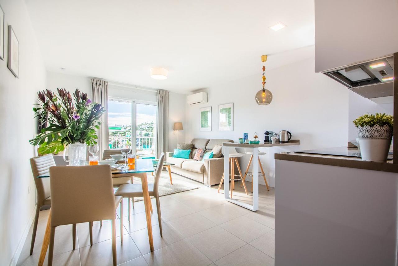 Divina Home Apartments Ла-Кала-де-Михас Экстерьер фото